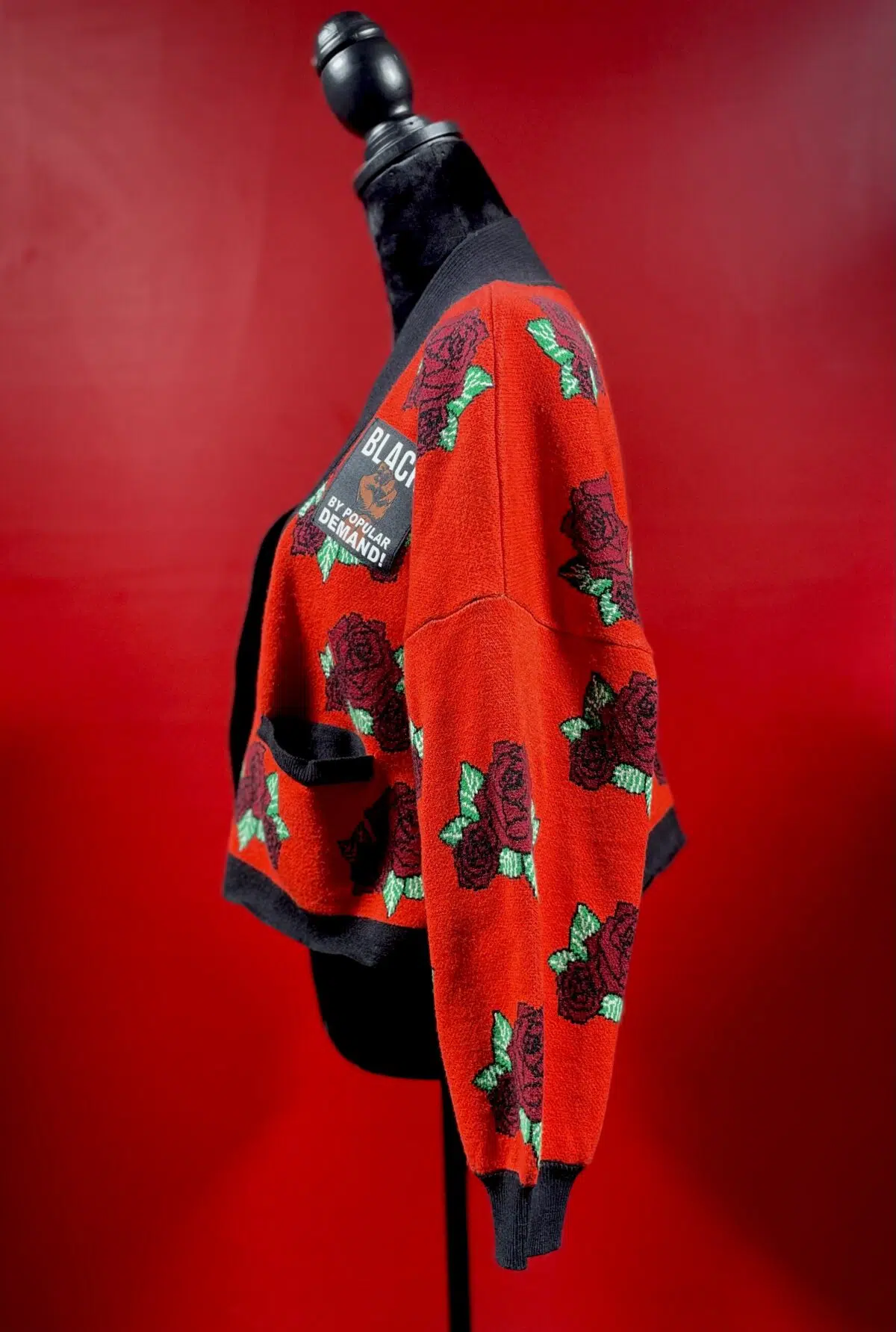 Black by Popular Demand® Women's Rose Crop Red Cardigan - Image 7